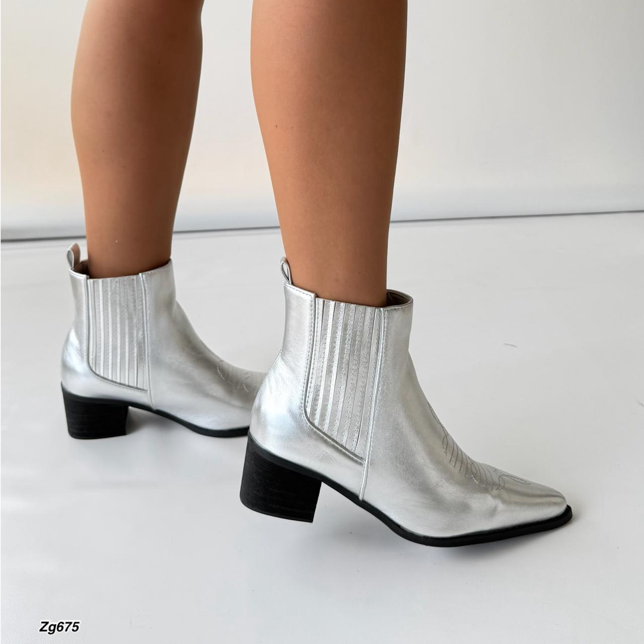 Botin texano plateado resorte tacon 5cm CYM033 C-89